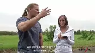 الهرة الطبيعية سيارة نقل