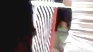 فتاه محجبة سوداء ممحونة تمص زي الجند إلا كيركي الأسمر الكبير