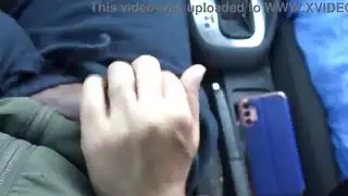 سائح يمارس الجنس بقوة مع عاهرة مسلمة جامحة في شوارع تركيا