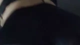 زوجة الأب الشابة تمارس الجنس مثل ممثلة إباحية أثناء غياب الزوج