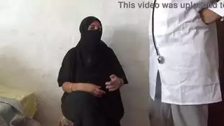 فحص طبي يتحول إلى ضرب مهبل صريح