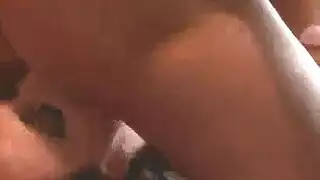 اقحاب متزواج تنك مع صذقها و رحلأهل يفرح