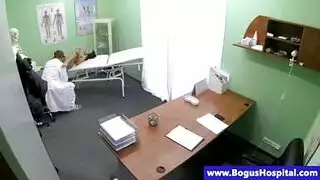 كواليس: رانيا تبلع السائل المنوي بعد جلسة ثلاثية شديدة