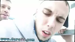 ذكر على ذكر إكس إكس إكس: شباب يتبادلون الأعضاء والفتحات