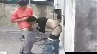 بيفرش خطيبتها