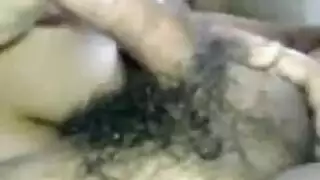 أفلام عربية ساخنة: لعق الزب والقذف على الوجه